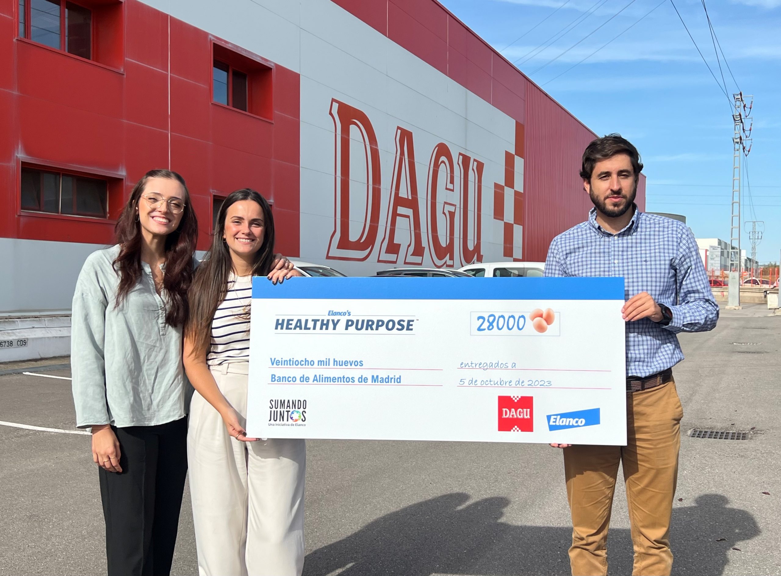 EHPDagu2 Elanco y la empresa DAGU han hecho una donación de 28.000 huevos al Banco de Alimentos de Madrid.
