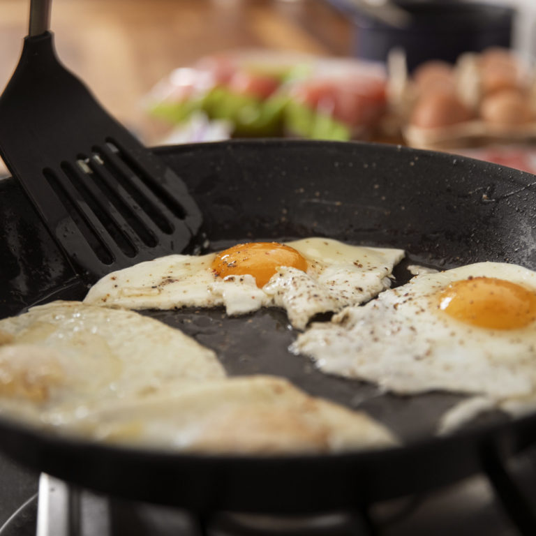Cómo cocinar los huevos para evitar la salmonelosis