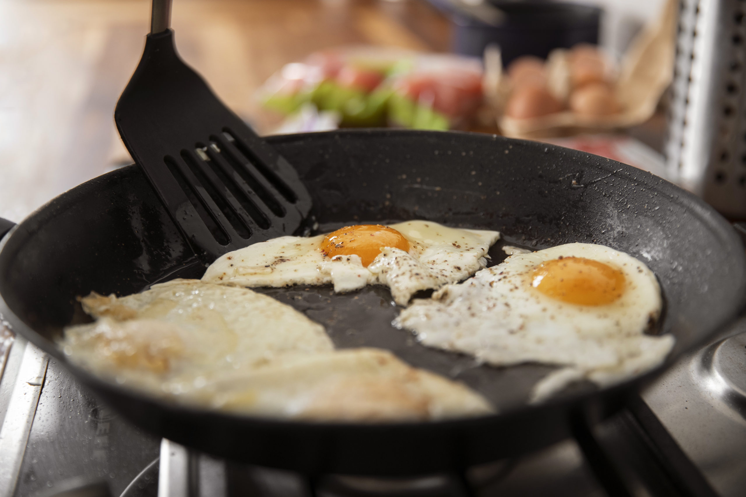 Cómo cocinar los huevos para evitar la salmonelosis